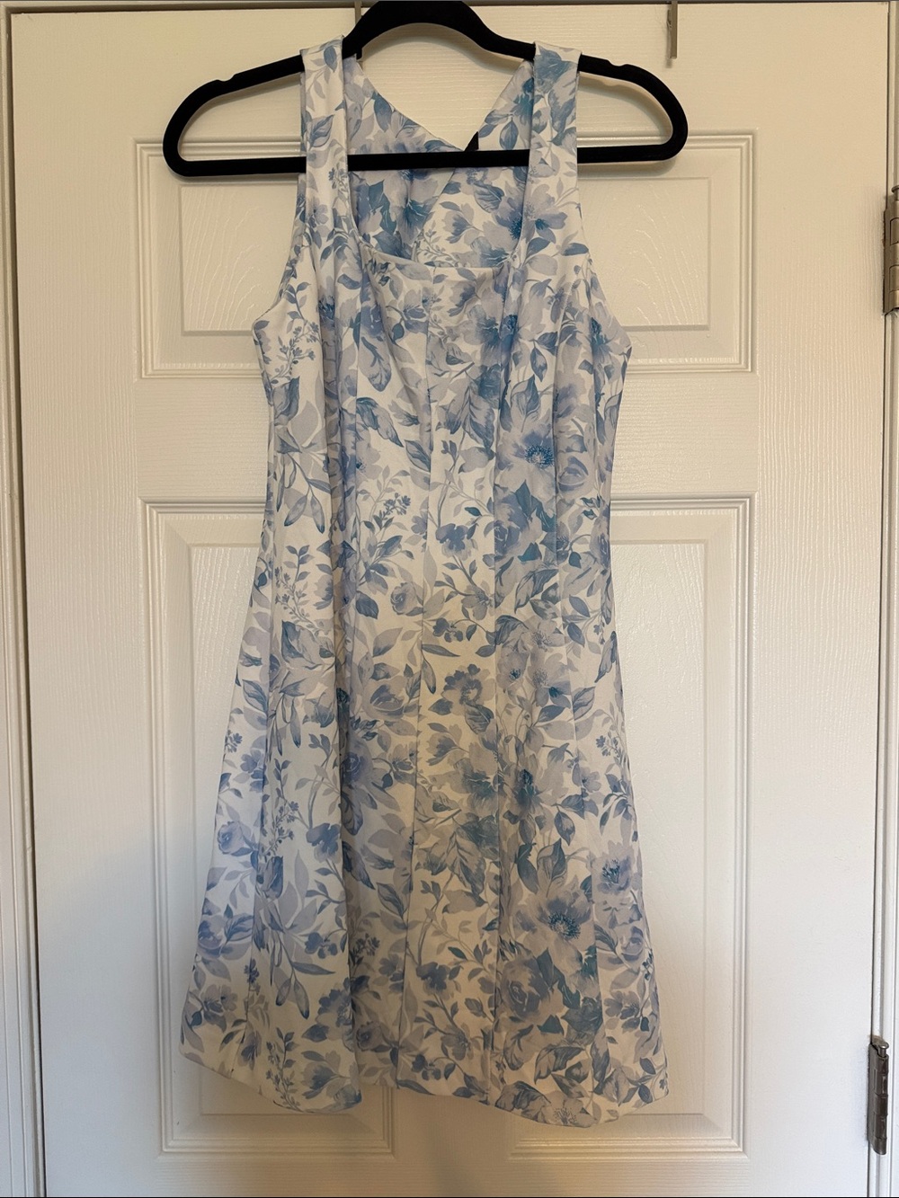 Express Light Blue Floral Sleeveless Summer Dress